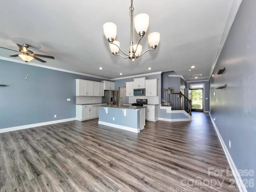 915 Emma Kate Court Lake Wylie, SC 29710