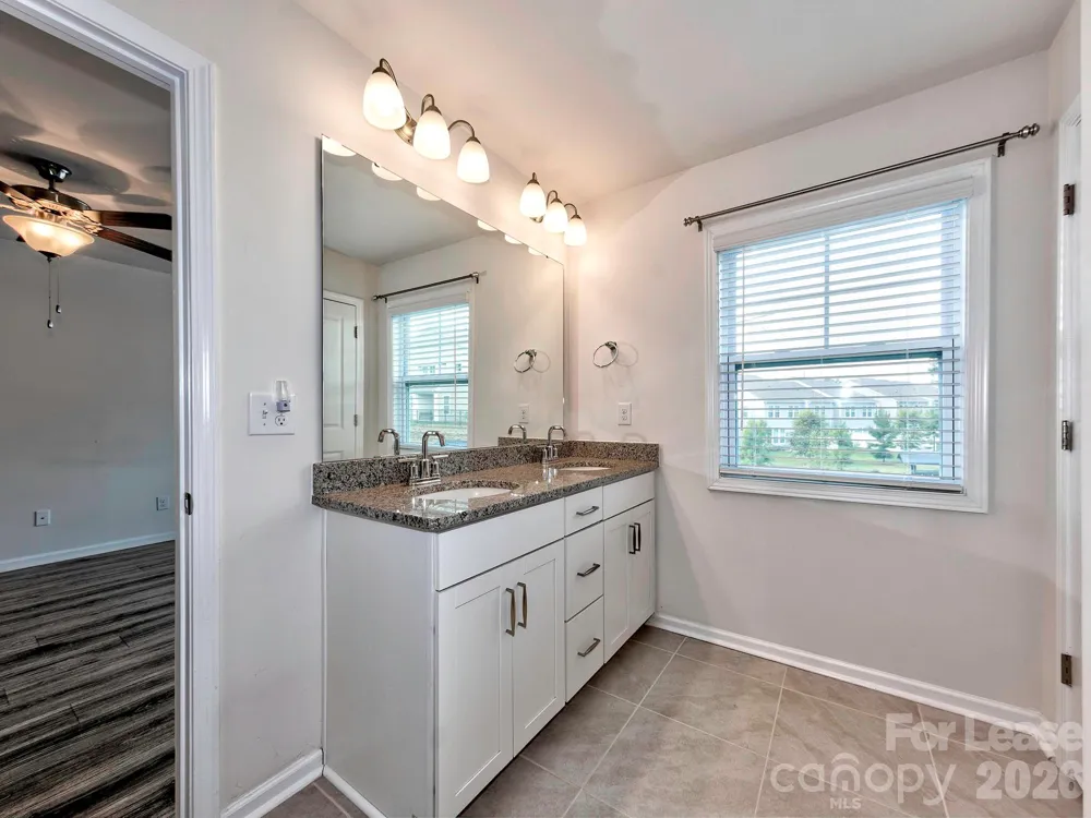 915 Emma Kate Court Lake Wylie, SC 29710