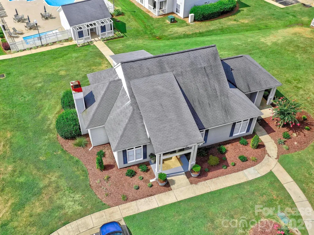 915 Emma Kate Court Lake Wylie, SC 29710