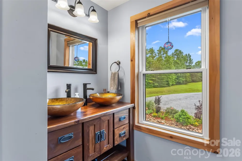 162 Star Drive Union Mills, NC 28167