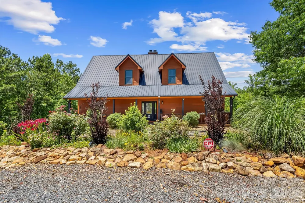 162 Star Drive Union Mills, NC 28167