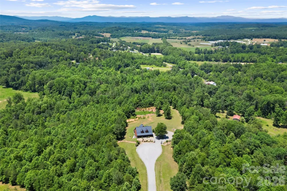 162 Star Drive Union Mills, NC 28167