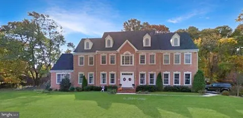 403 WOODLAND ESTATES WAY