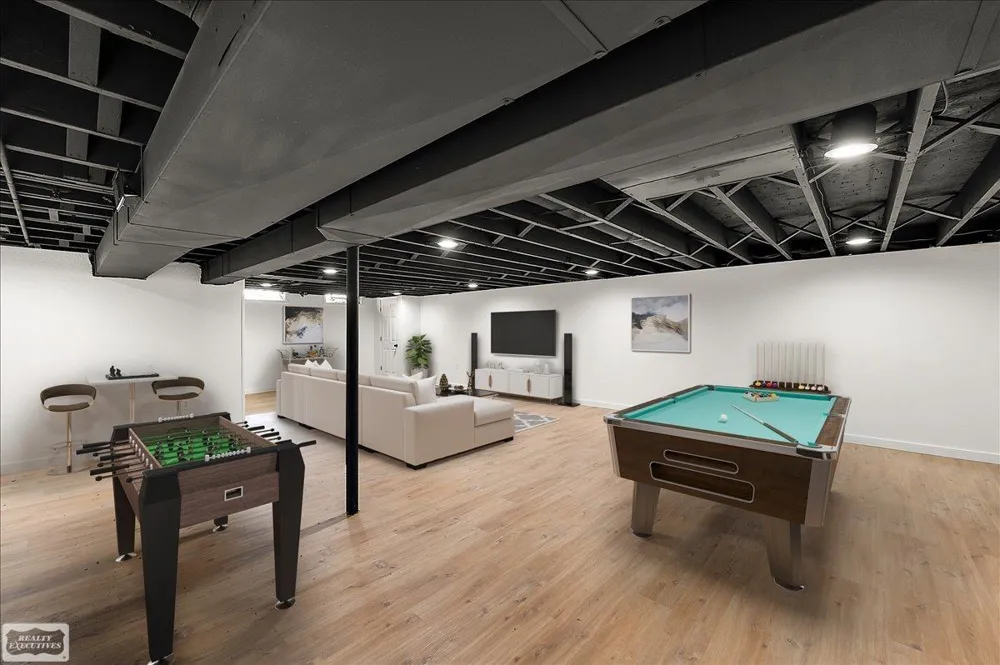11489 Anna Lisa Street Utica City, MI 48312