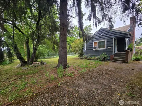 2500 S 208th Street