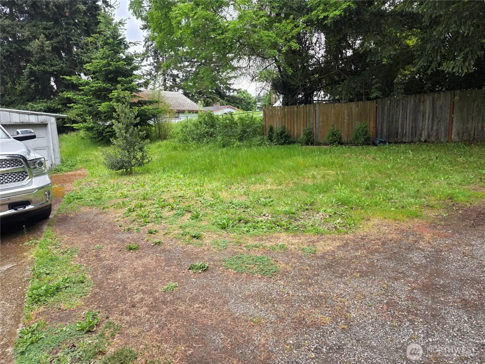2500 S 208th Street SeaTac, WA 98198