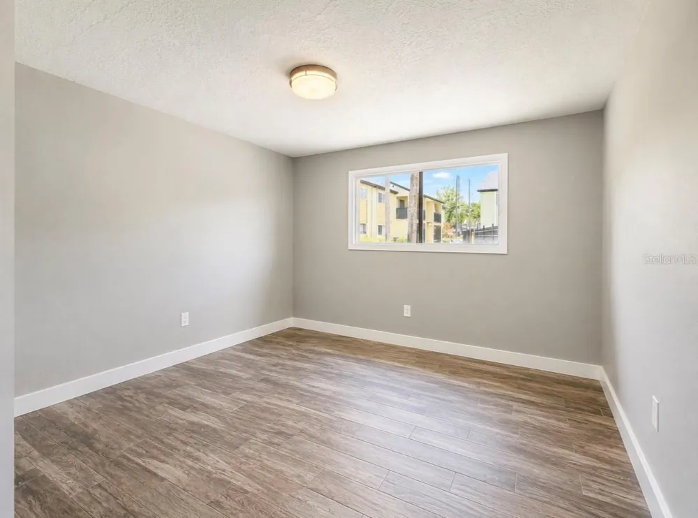 912 LAKE DESTINY ROAD #D Altamonte Springs, FL 32714