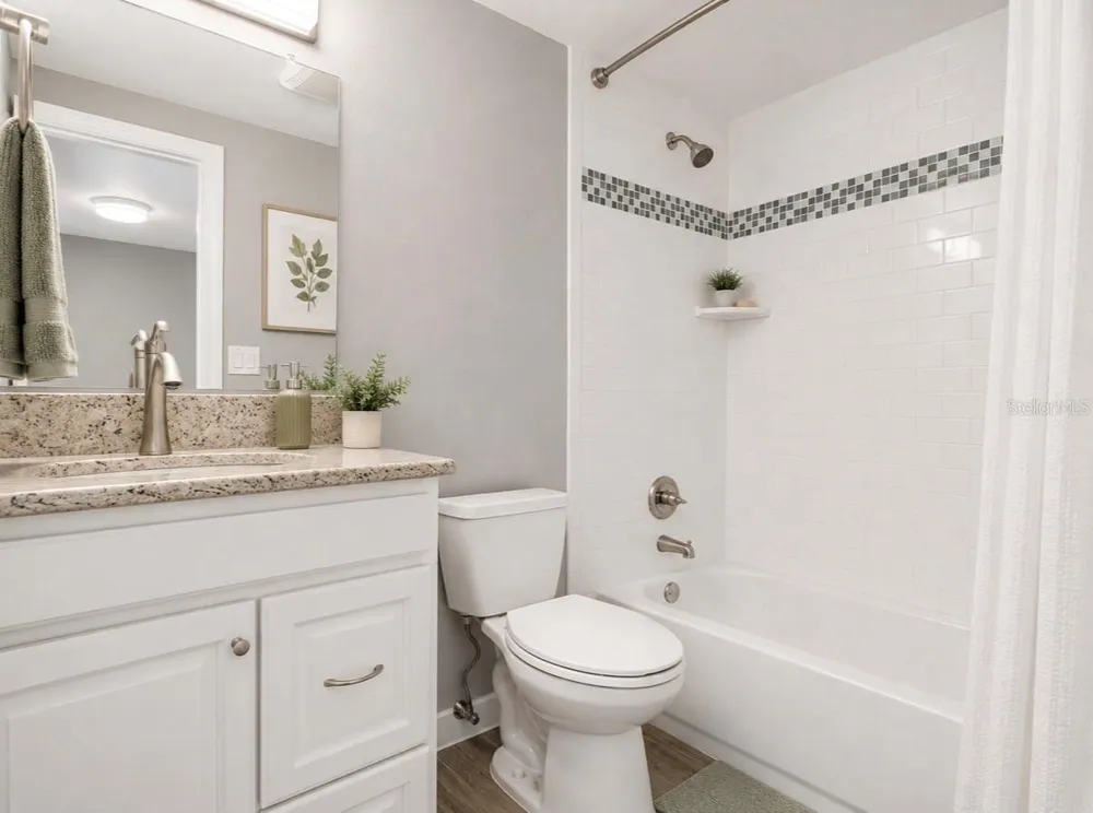 912 LAKE DESTINY ROAD #D Altamonte Springs, FL 32714