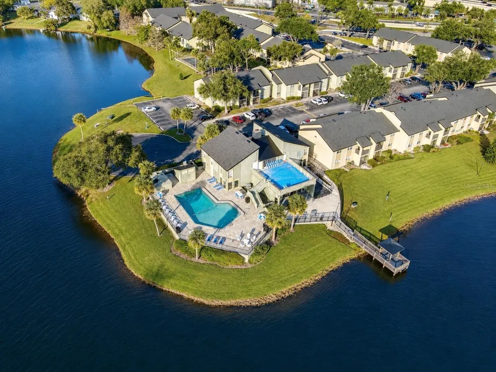 912 LAKE DESTINY ROAD #D Altamonte Springs, FL 32714