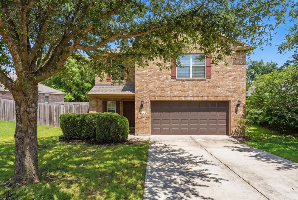 161 Dodge City Trail Newark, TX 76071