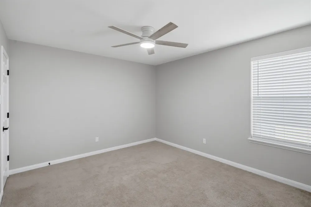 161 Dodge City Trail Newark, TX 76071