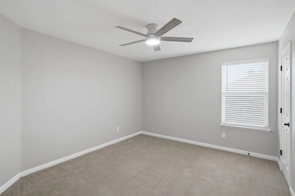 161 Dodge City Trail Newark, TX 76071