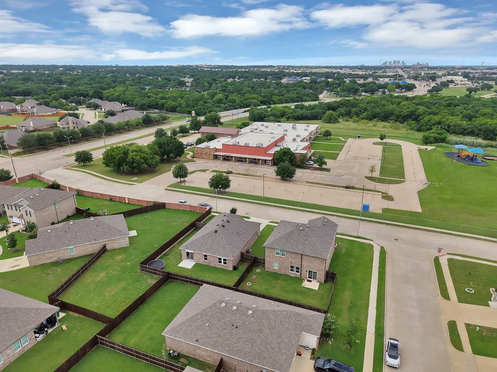 19 Cherryridge Drive Edgecliff Village, TX 76134