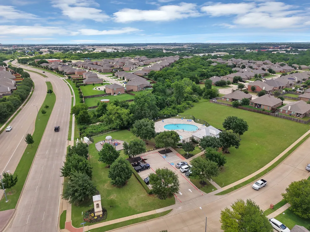 19 Cherryridge Drive Edgecliff Village, TX 76134