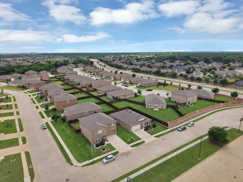 19 Cherryridge Drive Edgecliff Village, TX 76134