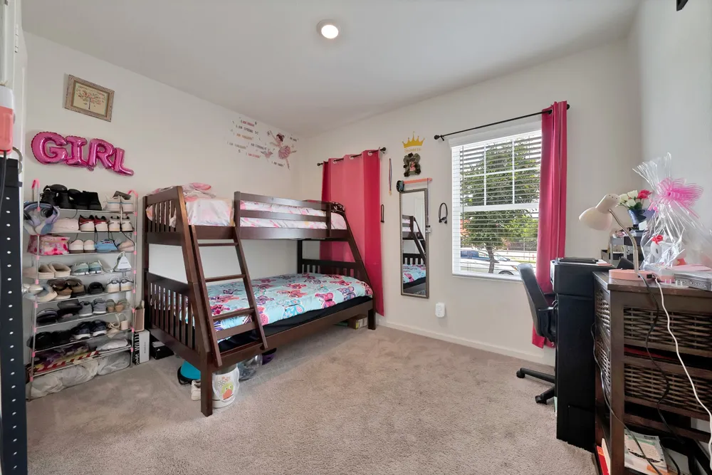 19 Cherryridge Drive Edgecliff Village, TX 76134