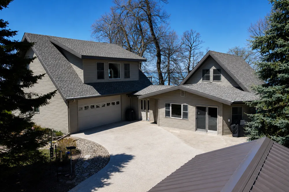 39409 Clearmont Road Battle Lake, MN 56515