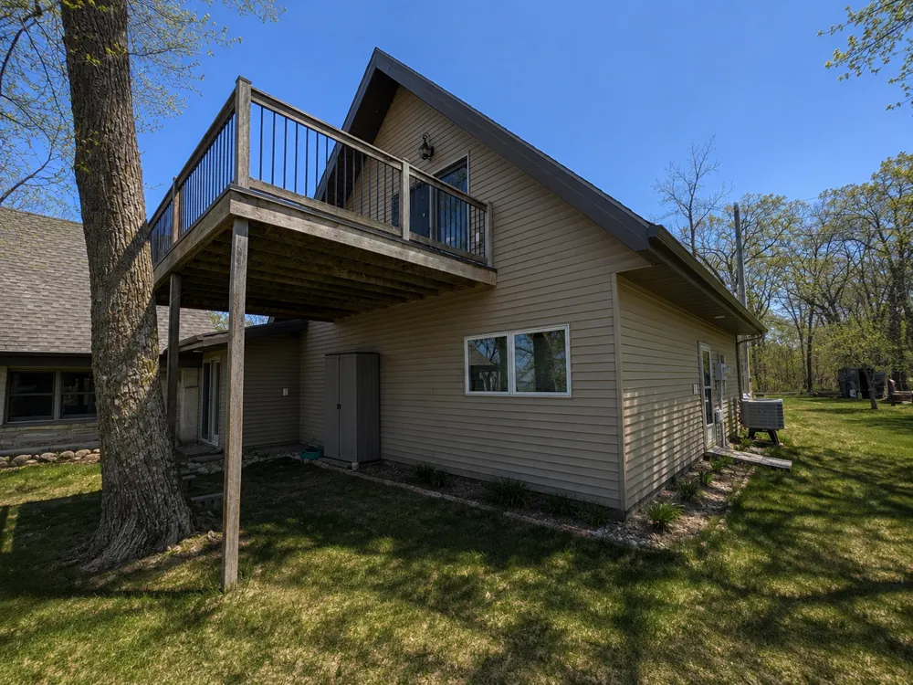 39409 Clearmont Road Battle Lake, MN 56515