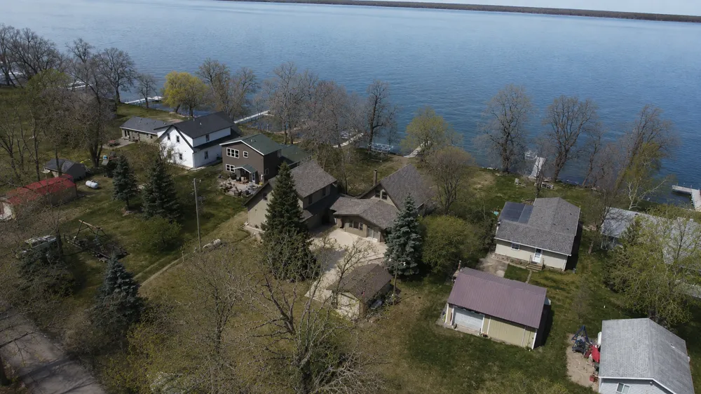 39409 Clearmont Road Battle Lake, MN 56515
