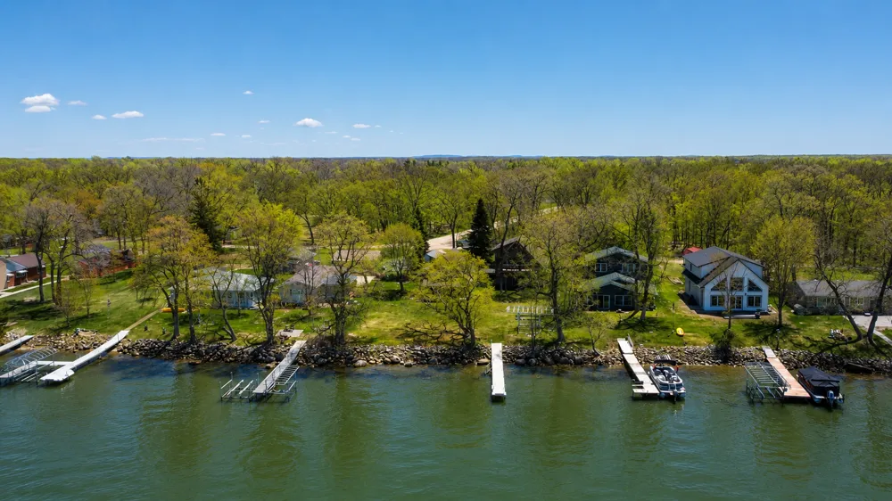 39409 Clearmont Road Battle Lake, MN 56515