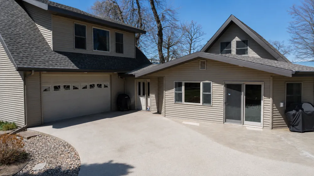 39409 Clearmont Road Battle Lake, MN 56515