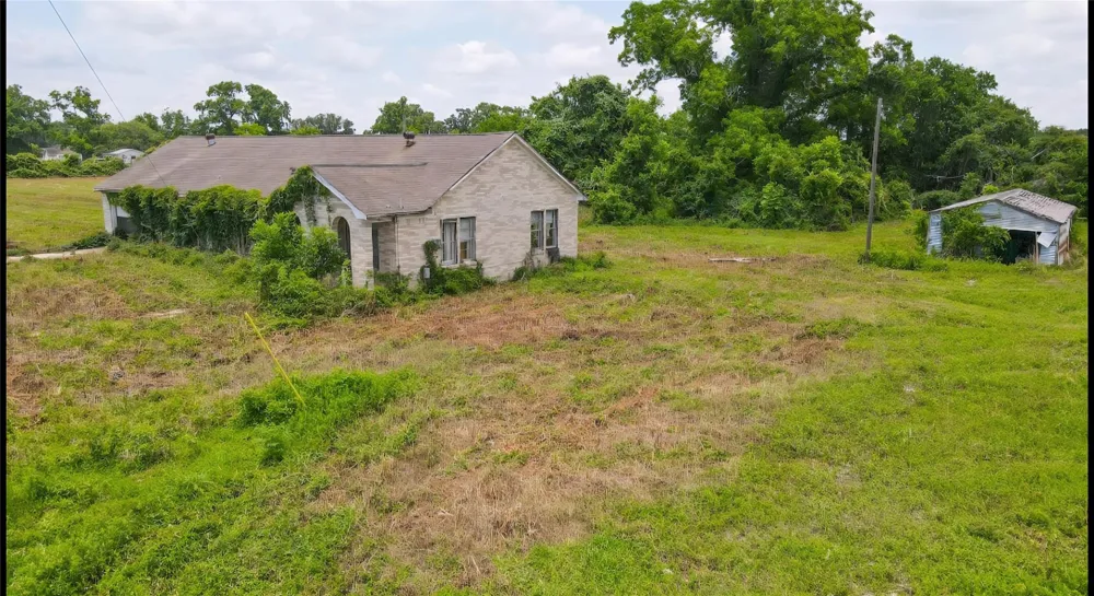 5865 Fm 524 Road Sweeny, TX 77480
