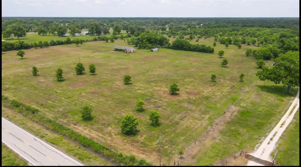 5865 Fm 524 Road Sweeny, TX 77480