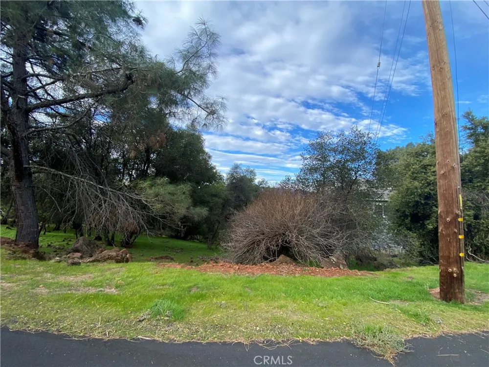 15749 Little Peak Hidden Valley Lake, CA 95467
