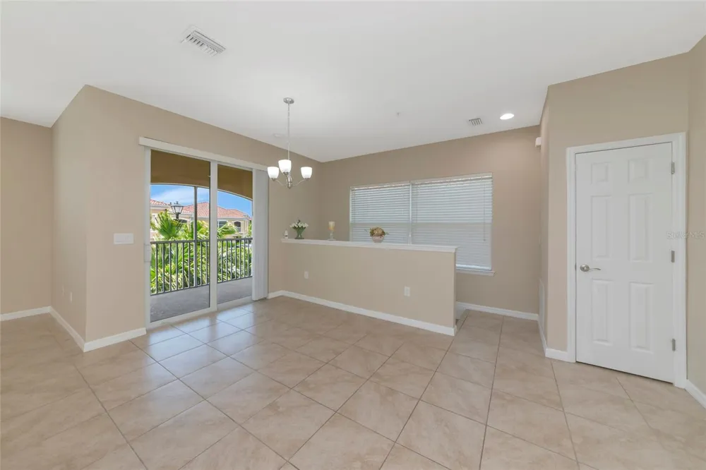 4296 EXPEDITION WAY #104 Osprey, FL 34229