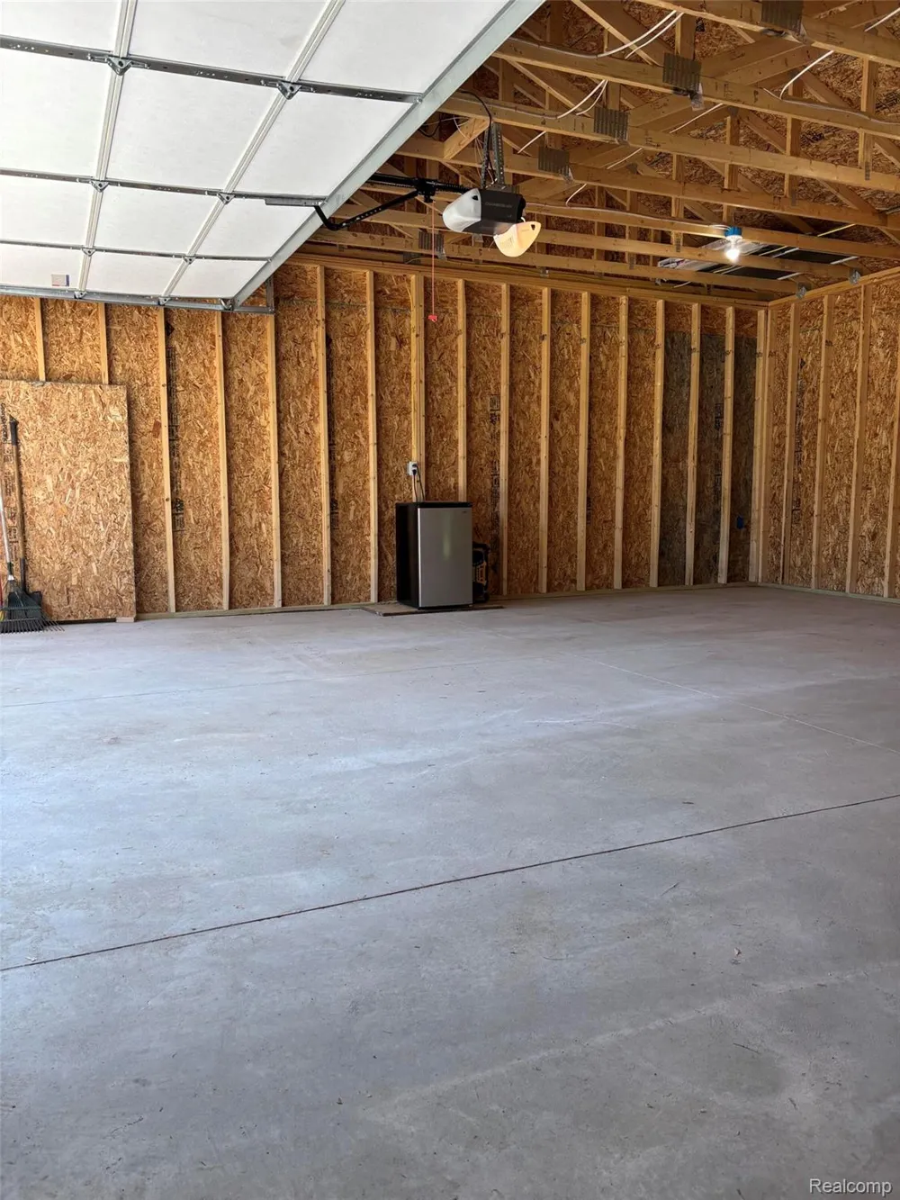 21935 Tulane Avenue Farmington City, MI 48336