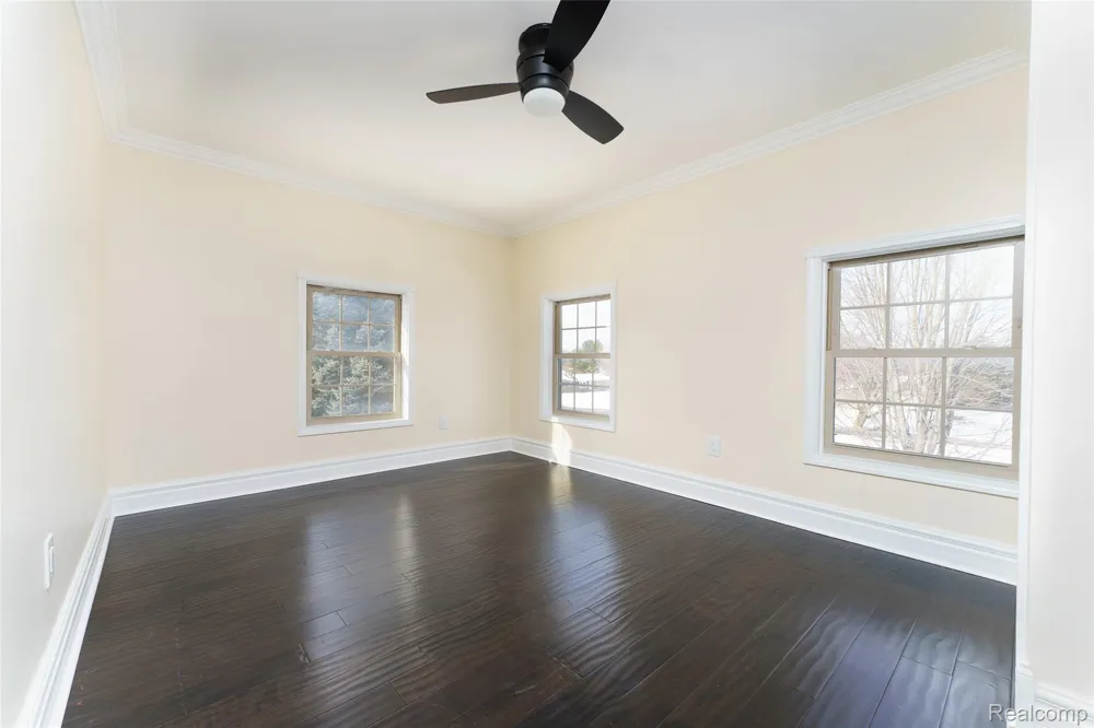 3342 Oak Grove Road Howell Township, MI 48855