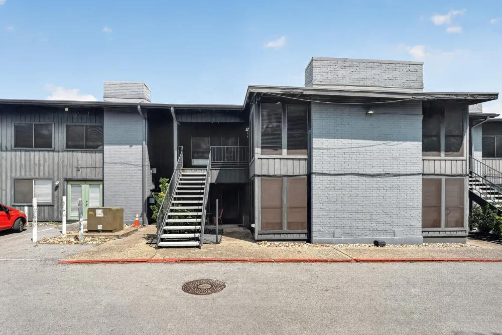 909 Reinli Street #240 Austin, TX 78751