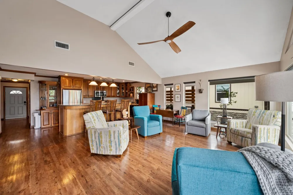 371 E Woodland Shores Drive Point Blank, TX 77364
