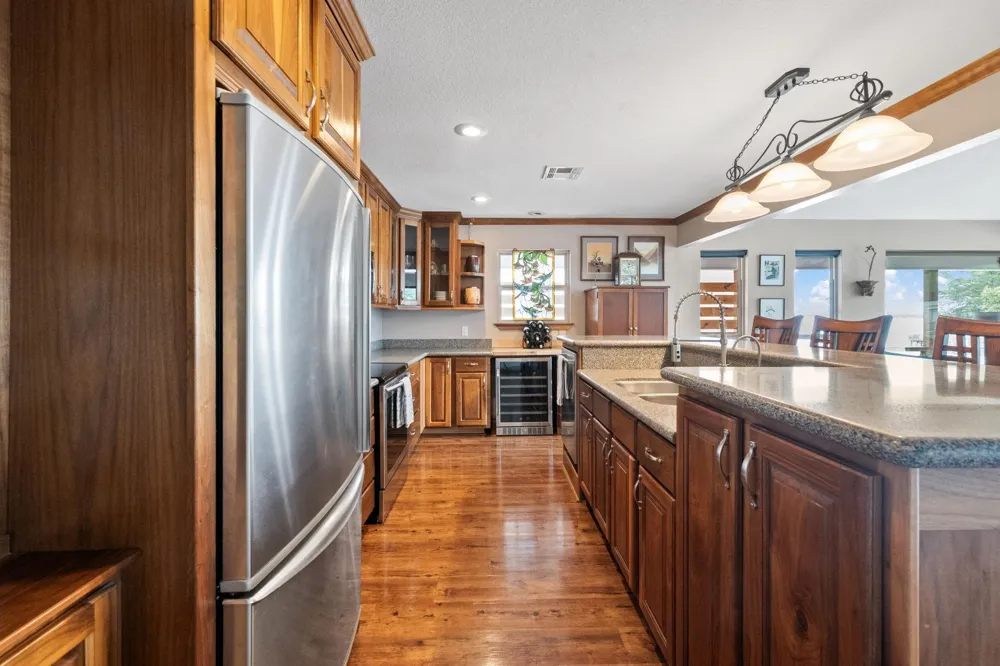 371 E Woodland Shores Drive Point Blank, TX 77364