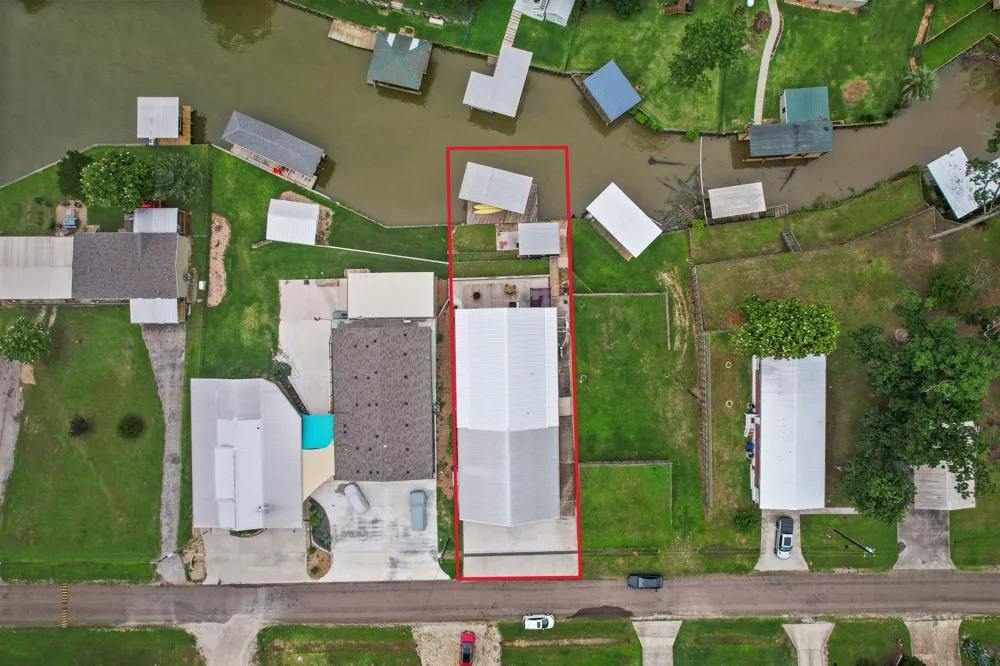 371 E Woodland Shores Drive Point Blank, TX 77364
