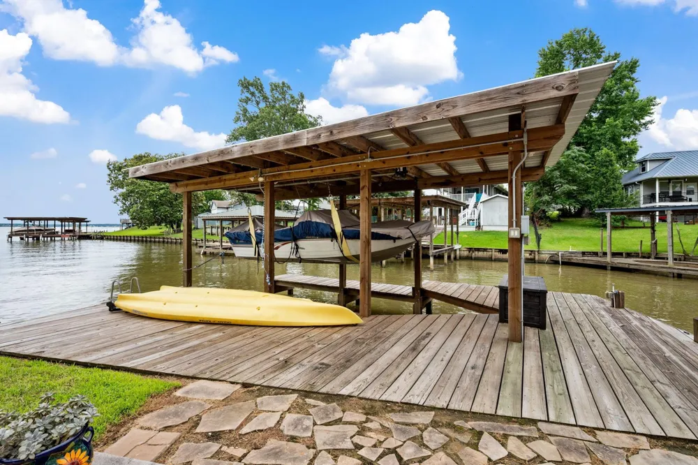 371 E Woodland Shores Drive Point Blank, TX 77364