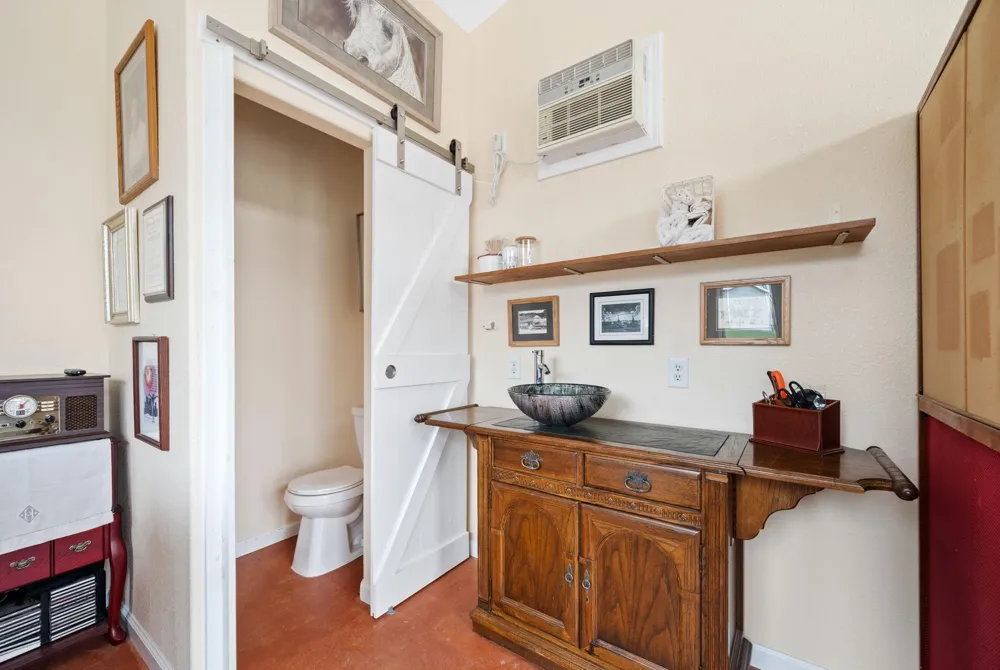 371 E Woodland Shores Drive Point Blank, TX 77364