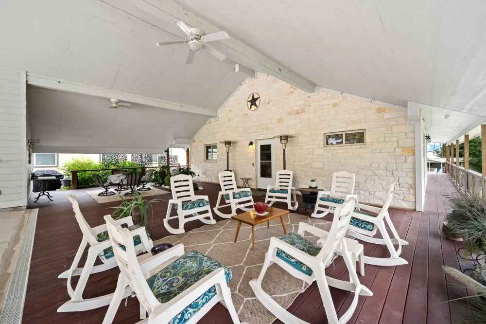 371 E Woodland Shores Drive Point Blank, TX 77364