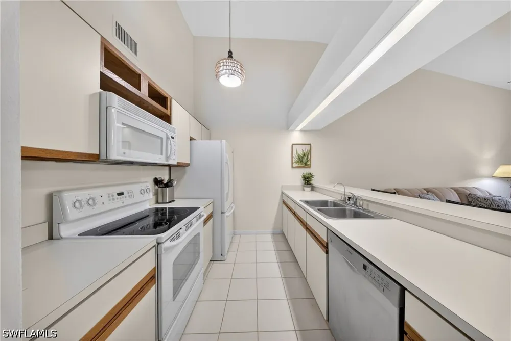 Onion Creek Court Fort Myers, FL 33912