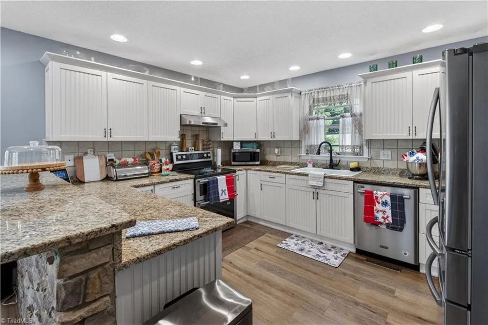 4630 Fern Creek Drive Tobaccoville, NC 27050