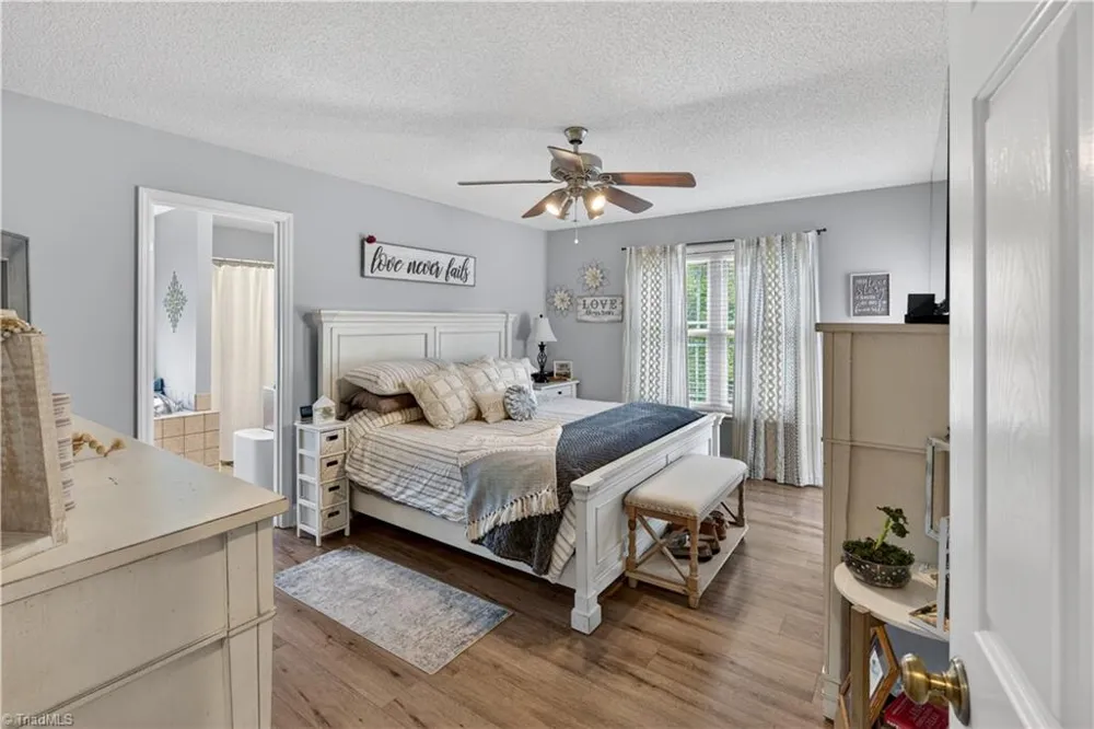 4630 Fern Creek Drive Tobaccoville, NC 27050