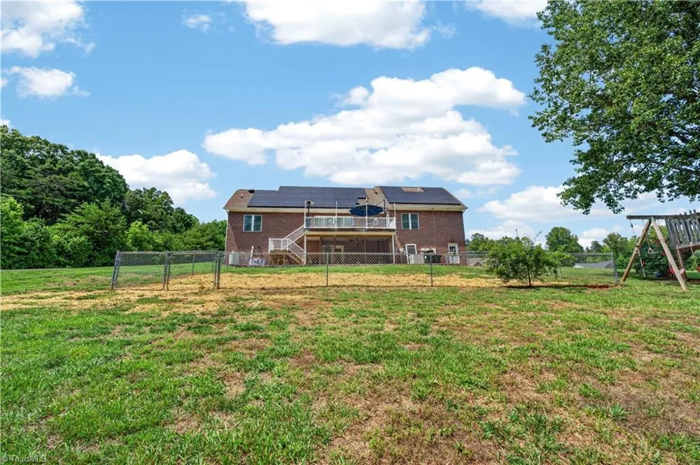 4630 Fern Creek Drive Tobaccoville, NC 27050