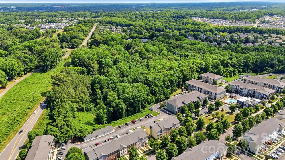1321 Mecklenburg Highway Mooresville, NC 28115