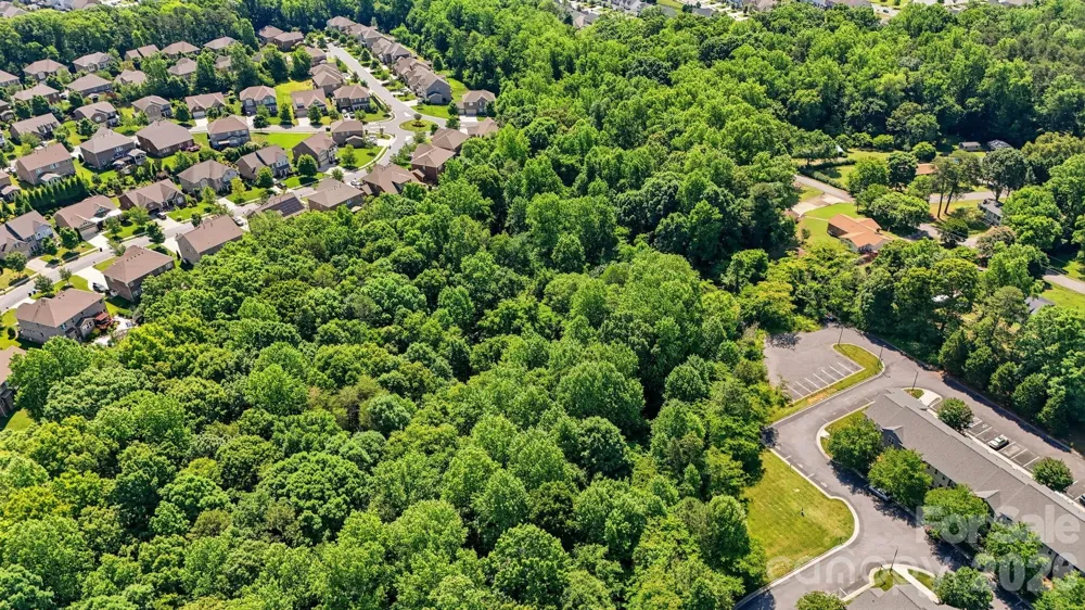 1321 Mecklenburg Highway Mooresville, NC 28115