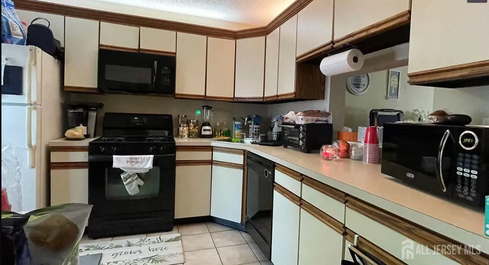 215 Patriots Court #2801 Galloway, NJ 08205
