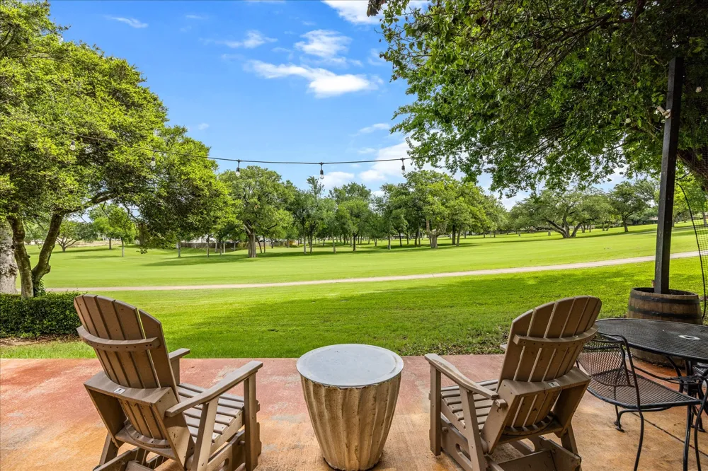 4407 Overlook Court Granbury, TX 76049