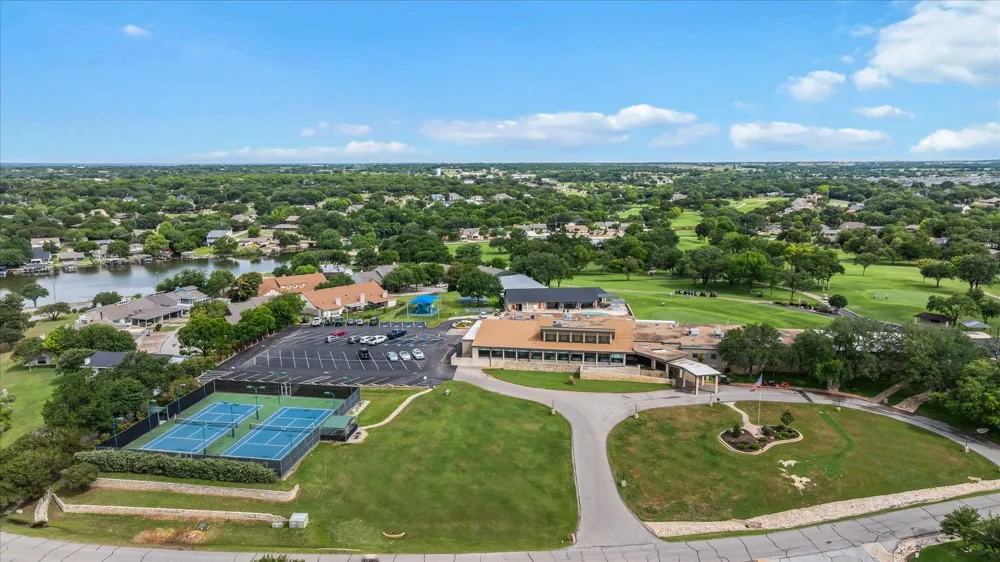 4407 Overlook Court Granbury, TX 76049