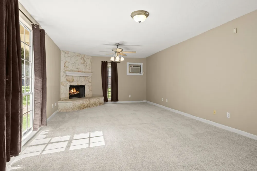 31707 Oak Crossing Magnolia, TX 77355