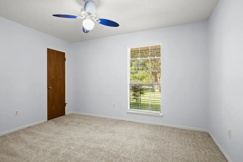 31707 Oak Crossing Magnolia, TX 77355
