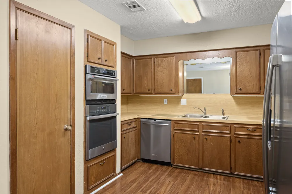 31707 Oak Crossing Magnolia, TX 77355